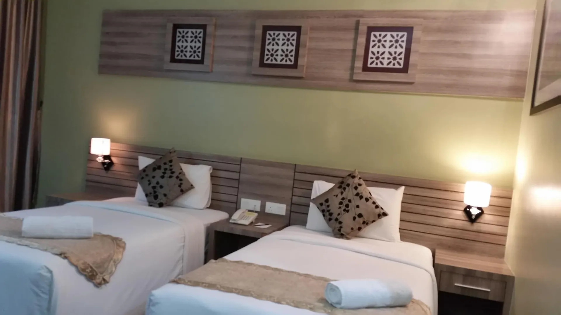 Hig Hotel Kuah 3*,