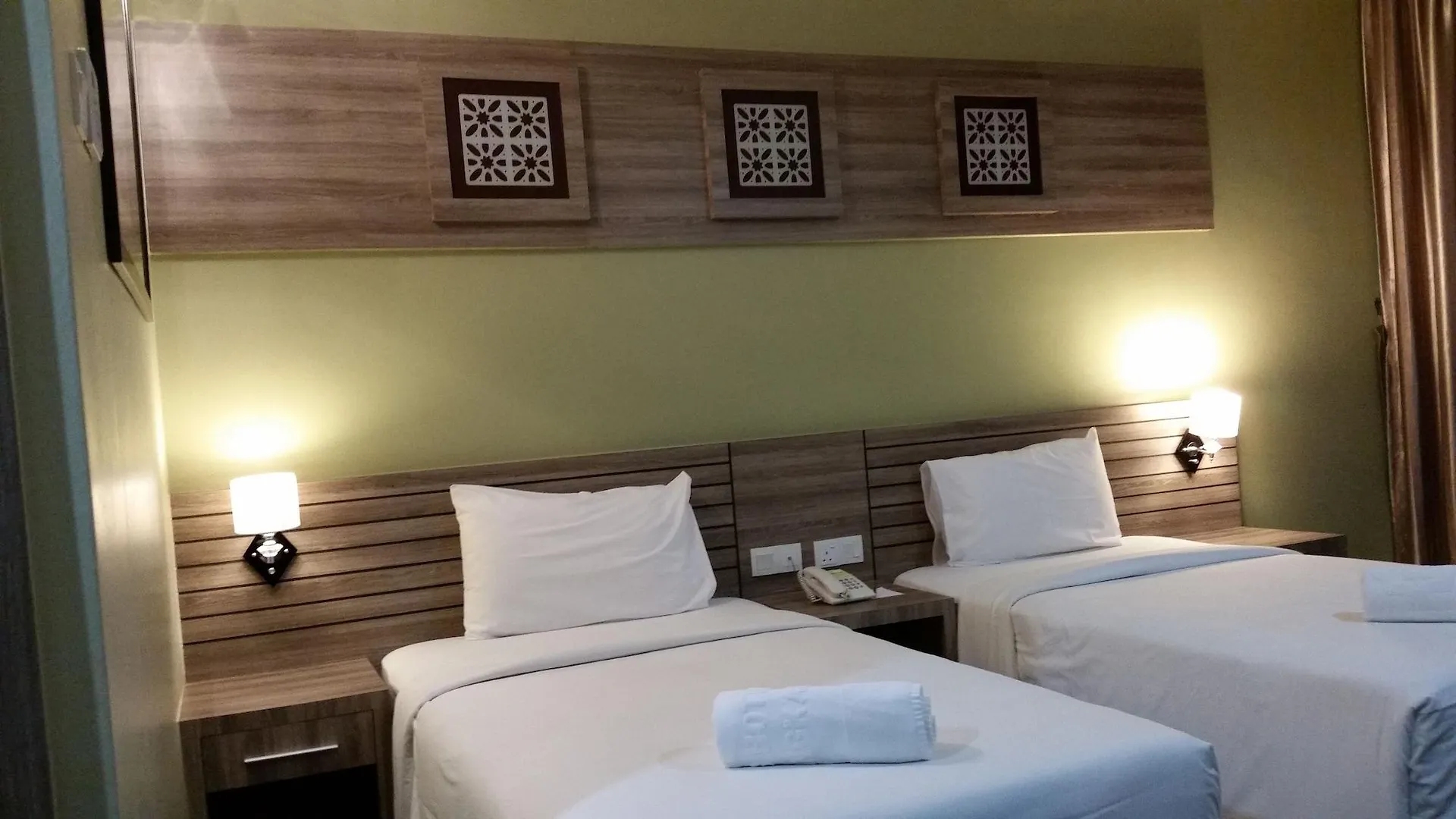 ***  Hig Hotel Kuah Malaysia